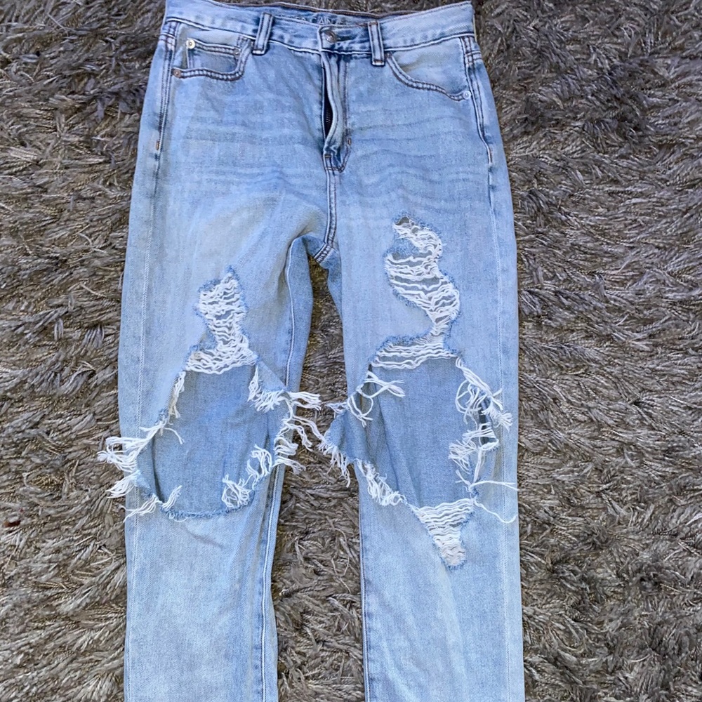 American Eagle boyfriend jeans